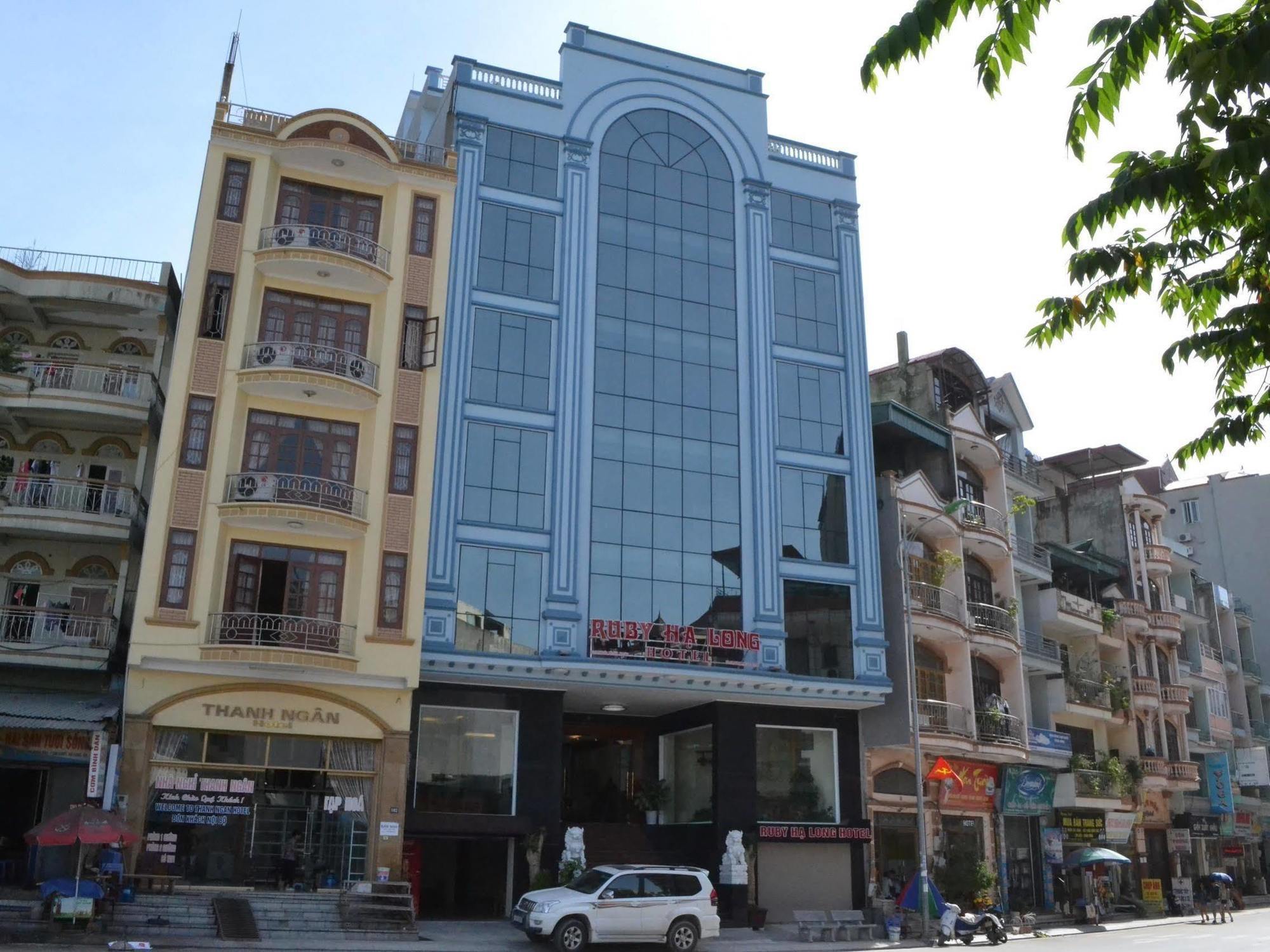 Ruby Ha Long Hotel Exteriör bild